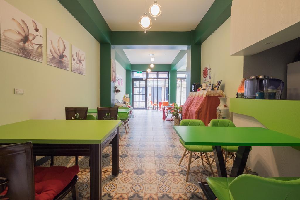 Zhizhu Homestay Tainan Eksteriør billede